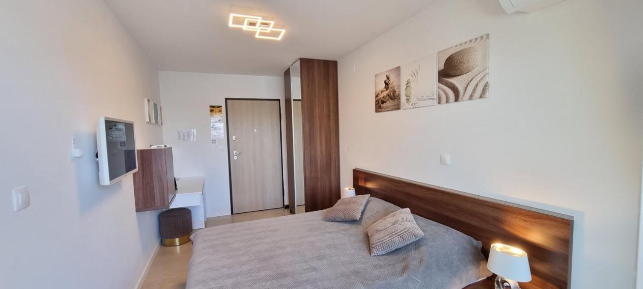 Ferienwohnung Nova Excellence Novalja Exterior foto